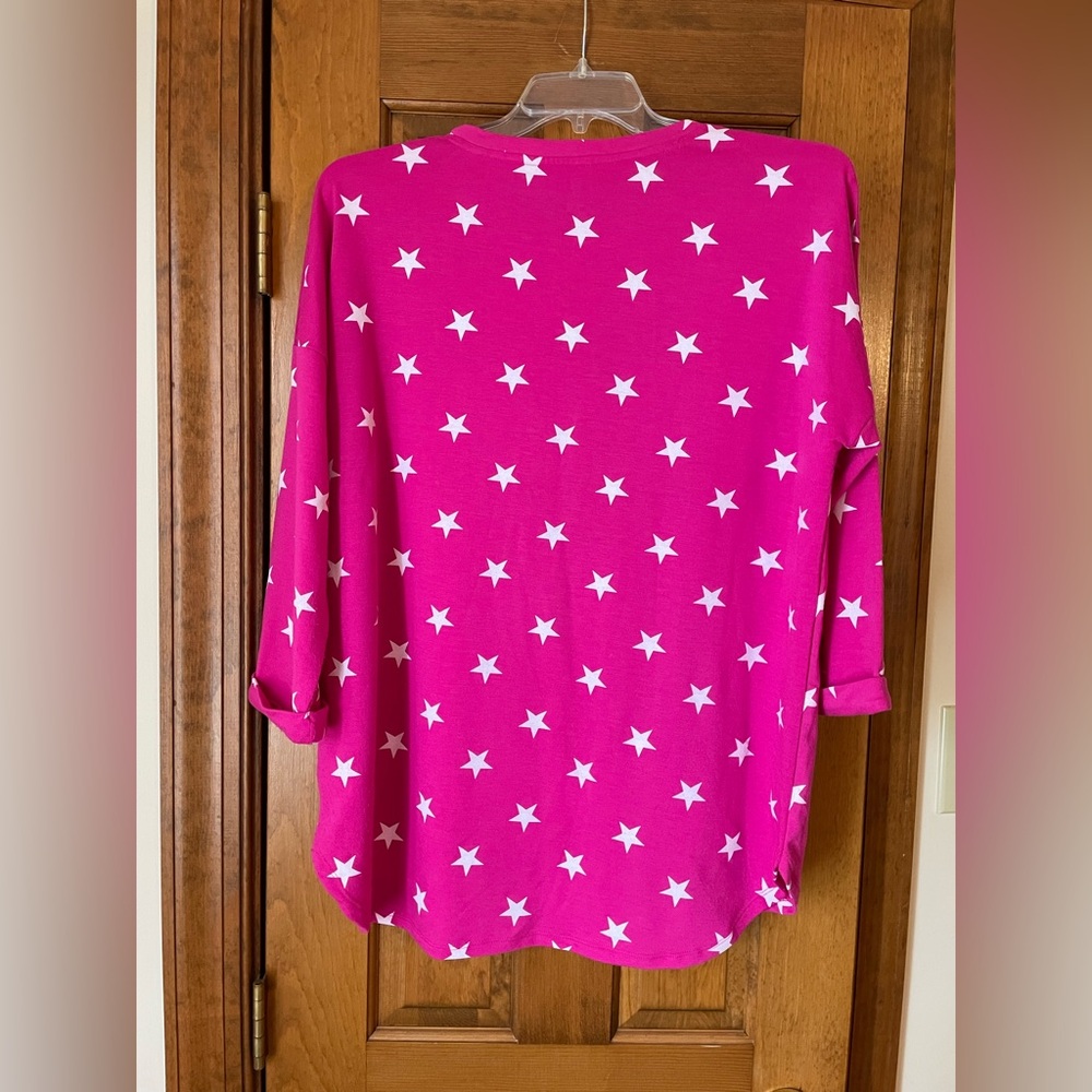 Cabana shirt by Crown & Ivy 3/4 length sleeve with cuff . Size large - Picture 2 of 3